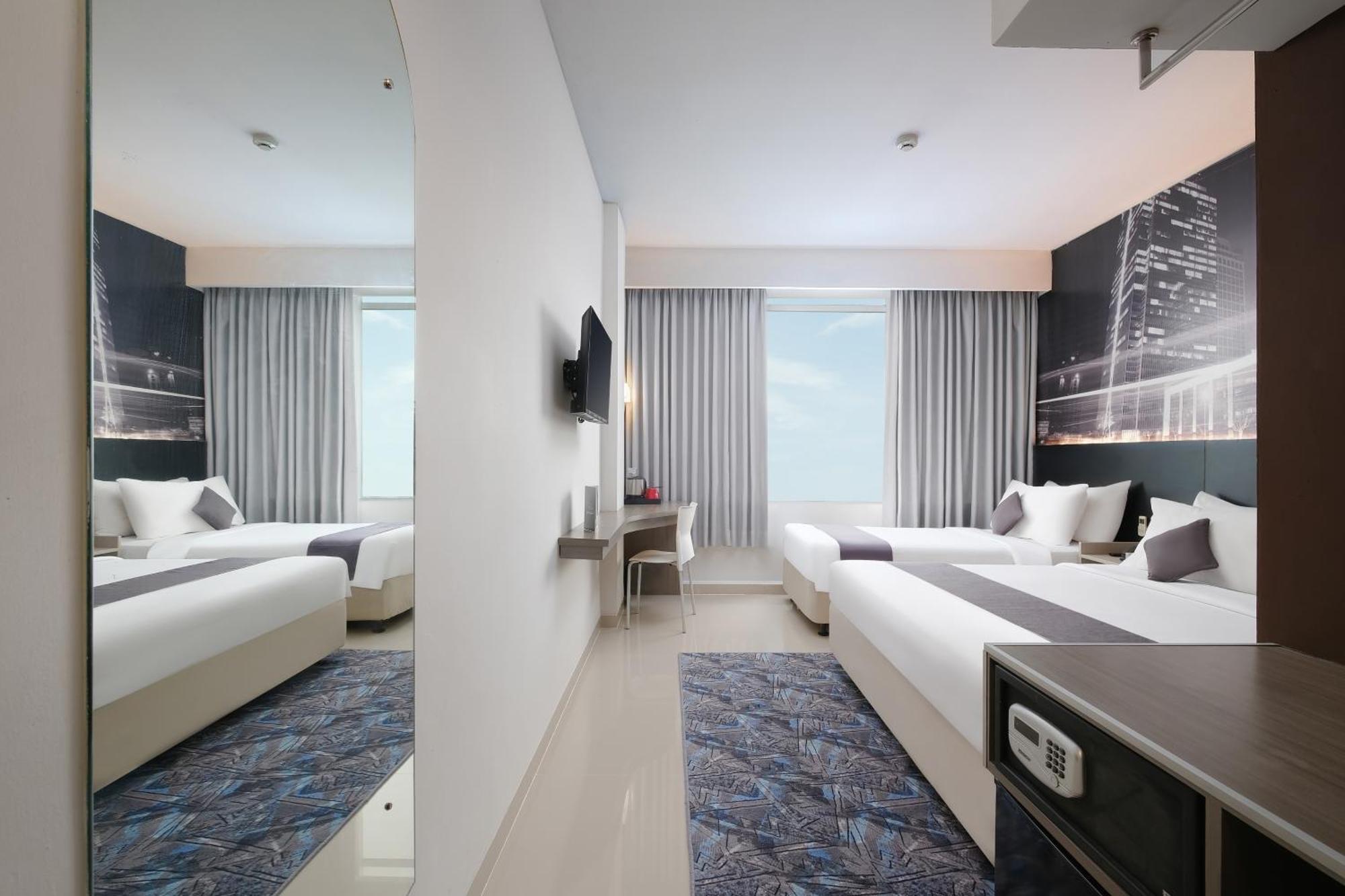 โรงแรมนีโอ จันดิ ซิมปังลิมา - เซมารัง บาย แอสตัน เซอมารัง ภายนอก รูปภาพ