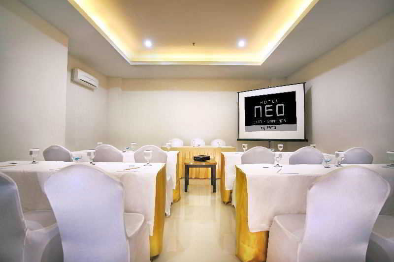 โรงแรมนีโอ จันดิ ซิมปังลิมา - เซมารัง บาย แอสตัน เซอมารัง ภายนอก รูปภาพ